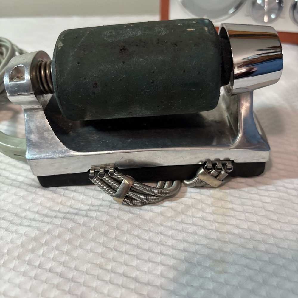 VTG Oster Imperial 138-01A Two Speed Barber Massager Tested